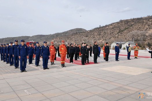 以练备战 保通保畅——庆阳市应急管理局在南梁开展应急通讯装备实战演练