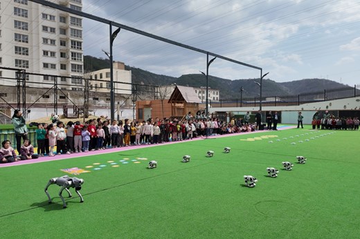 华池：科普大篷车进校园 播撒科学种子启童心