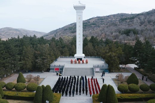 华池县举行2026年清明祭英烈活动